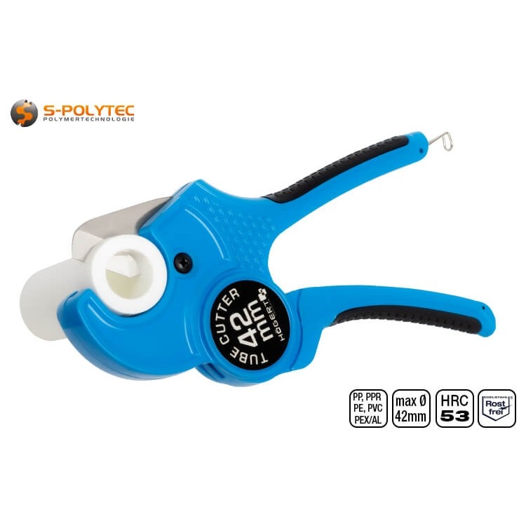 De robuuste buissnijder van aluminium met roestvrijstalen mes snijdt probleemloos onze witte PP-R-buizen tot DN40.