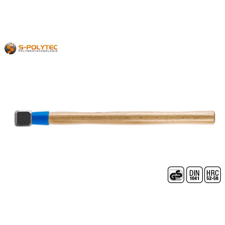 Zowel de steel als de vin hebben een hoge hardheid van 52 - 58HRC als slagvlak