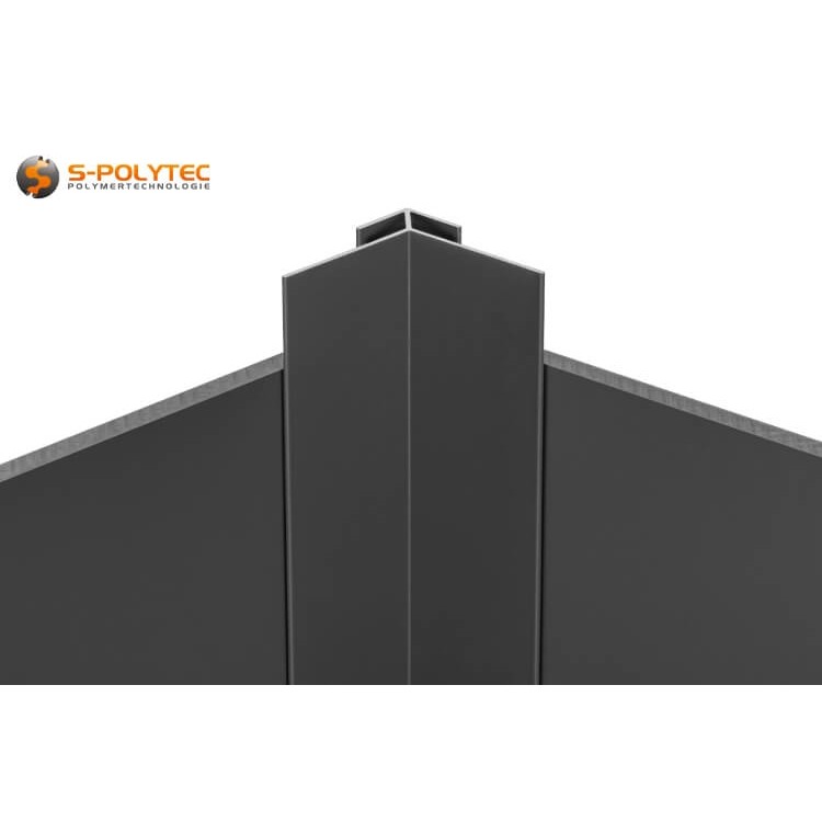 De gepoedercoate buitenhoekprofielen in RAL7016 zijn gemaakt van aluminium (EN AW 6063 T6) en zijn UV- en weerbestendig