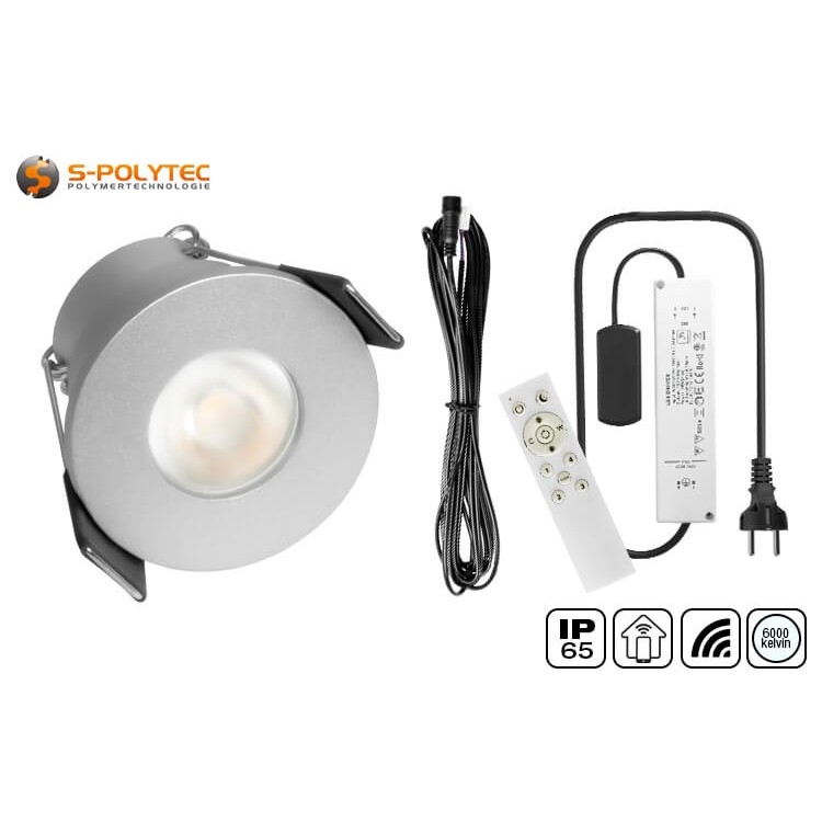 De set mini-ledspots in zilver wordt geleverd met een SmartHome-controller en alle kabels