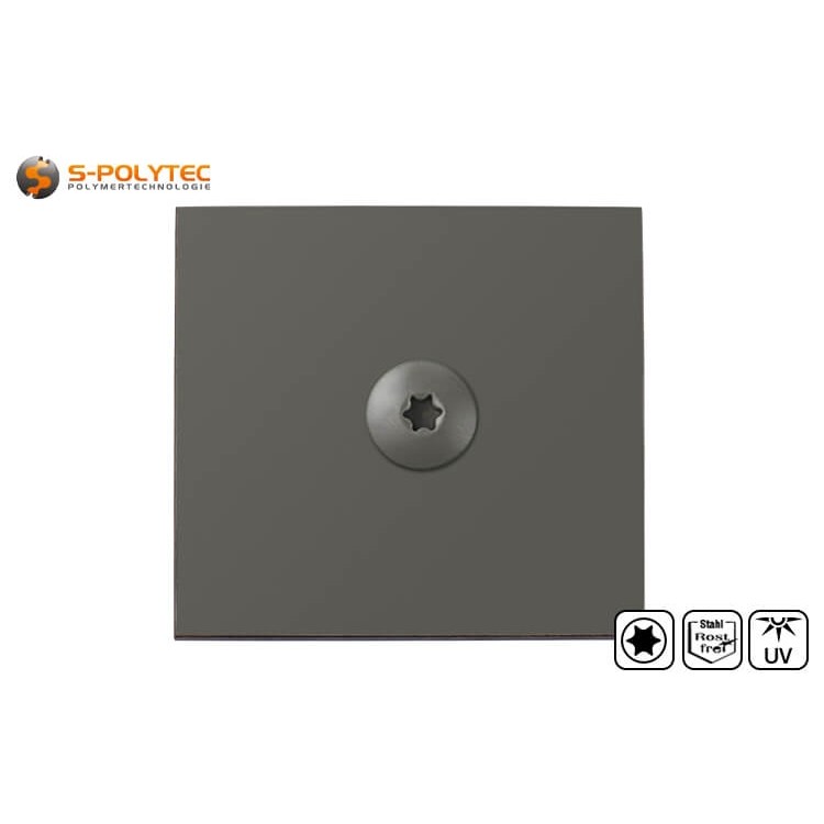 De gevelschroeven in de maat 5,5 x 35mm met een kopdiameter van 12mm, hebben een UV- en weerbestendige koplakafwerking in Steel Grey