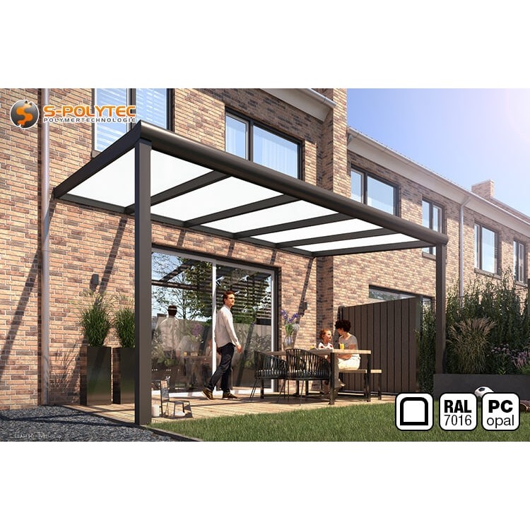 De ronde Terrasdak op maat in antraciet met 16 mm polycarbonaat dubbelwandige plaat in matglaslook