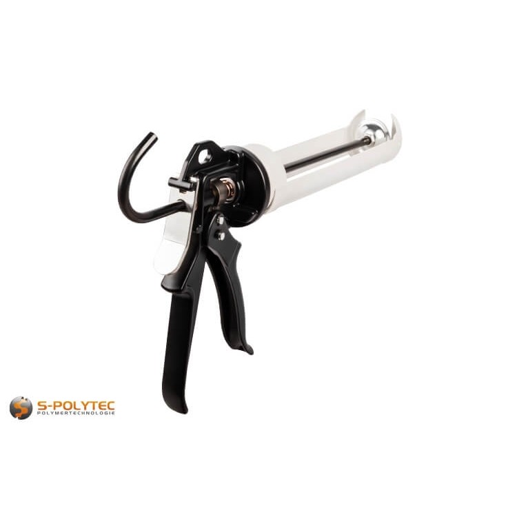 De professionele siliconenpatroonpers GUDFOR Heavy Duty met een fantastische overbrengingsverhouding van 1:26	