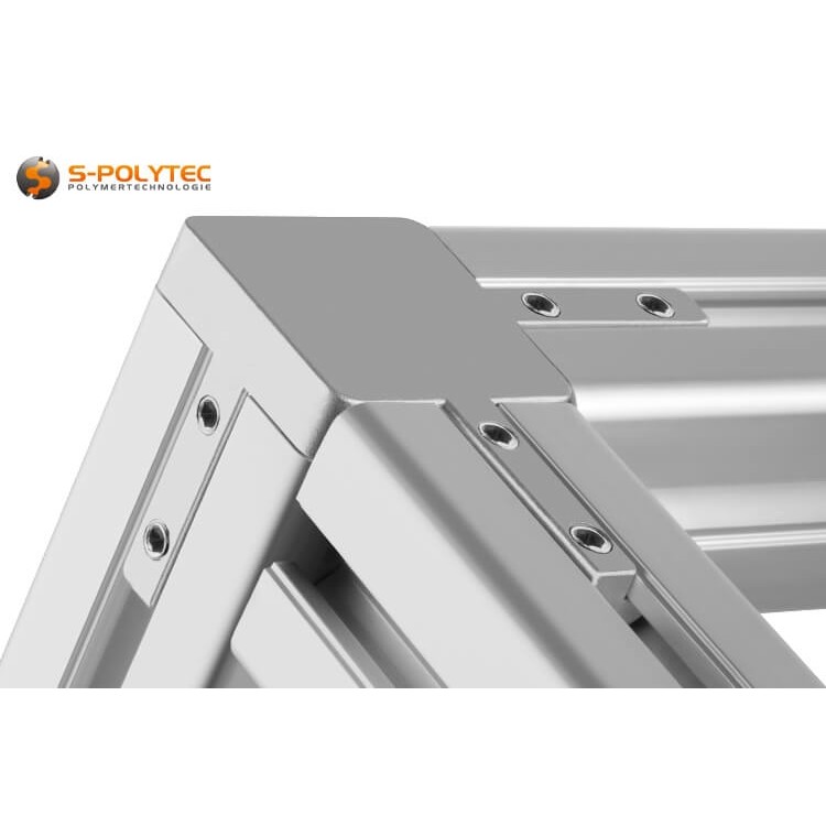 De insteekprofielverbinders zijn verkrijgbaar in drie maten voor profielen van 20x20 mm, 30x30 mm en 40x40 mm