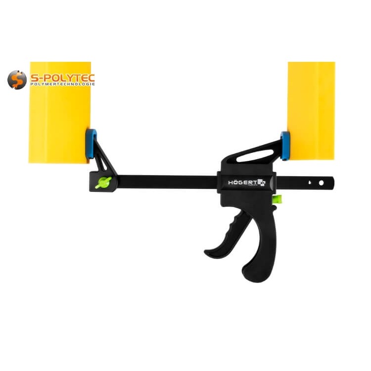 Dankzij de omkeerbare klembekken is de eenhandige klem geschikt voor klemmen en spreiden